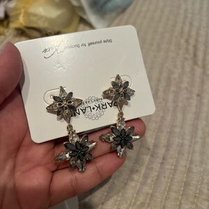 Parklane Gold and Black Floral Earrings